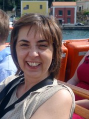 Raquel Chaves UTAD talked about cat and dog repetitive DNA but is here seen on the Conference boat trip!